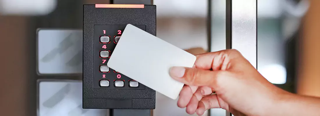 Benefits of Card Lock Readers for Properties in Lauderdale Lakes, FL